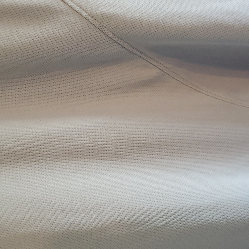 Top - Picture 2 of 3